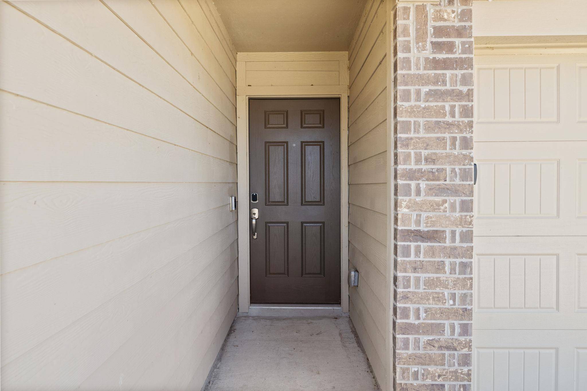 Kyle, TX 78640,215 Silver Springs BND