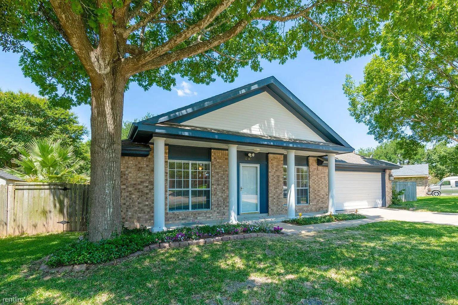 Austin, TX 78754,6707 Carisbrooke LN