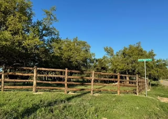 8364 Fitzhugh RD, Dripping Springs, TX 78620