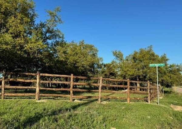 8364 Fitzhugh RD, Dripping Springs, TX 78620