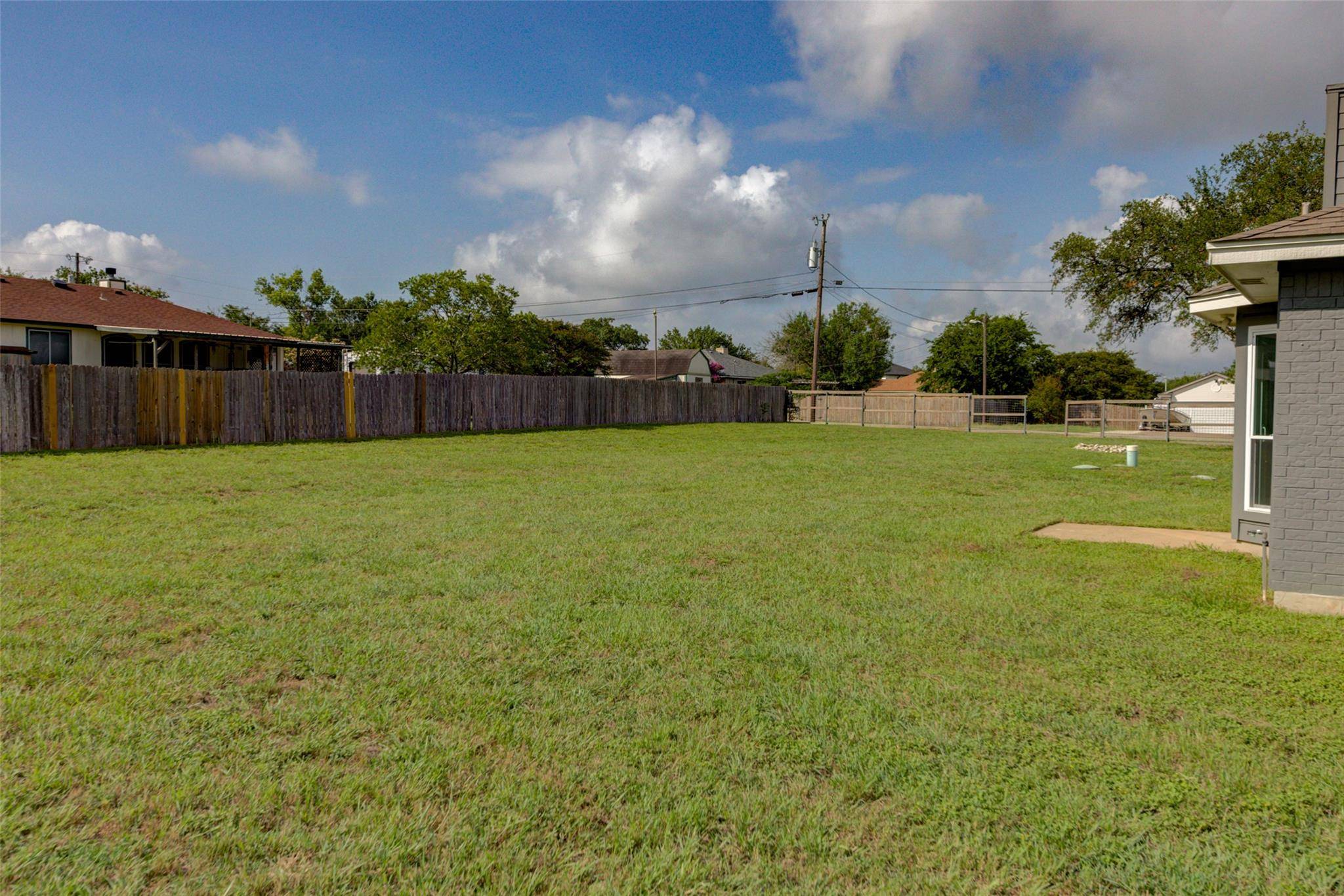 Kyle, TX 78640,111 Jane Ellen CV