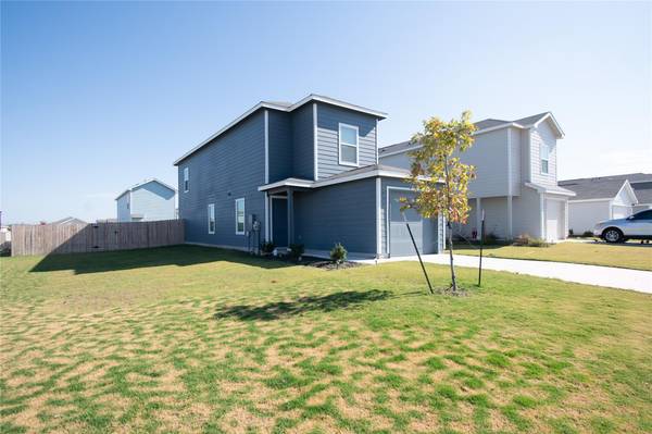 539 Commander Abbott DR, Jarrell, TX 76537