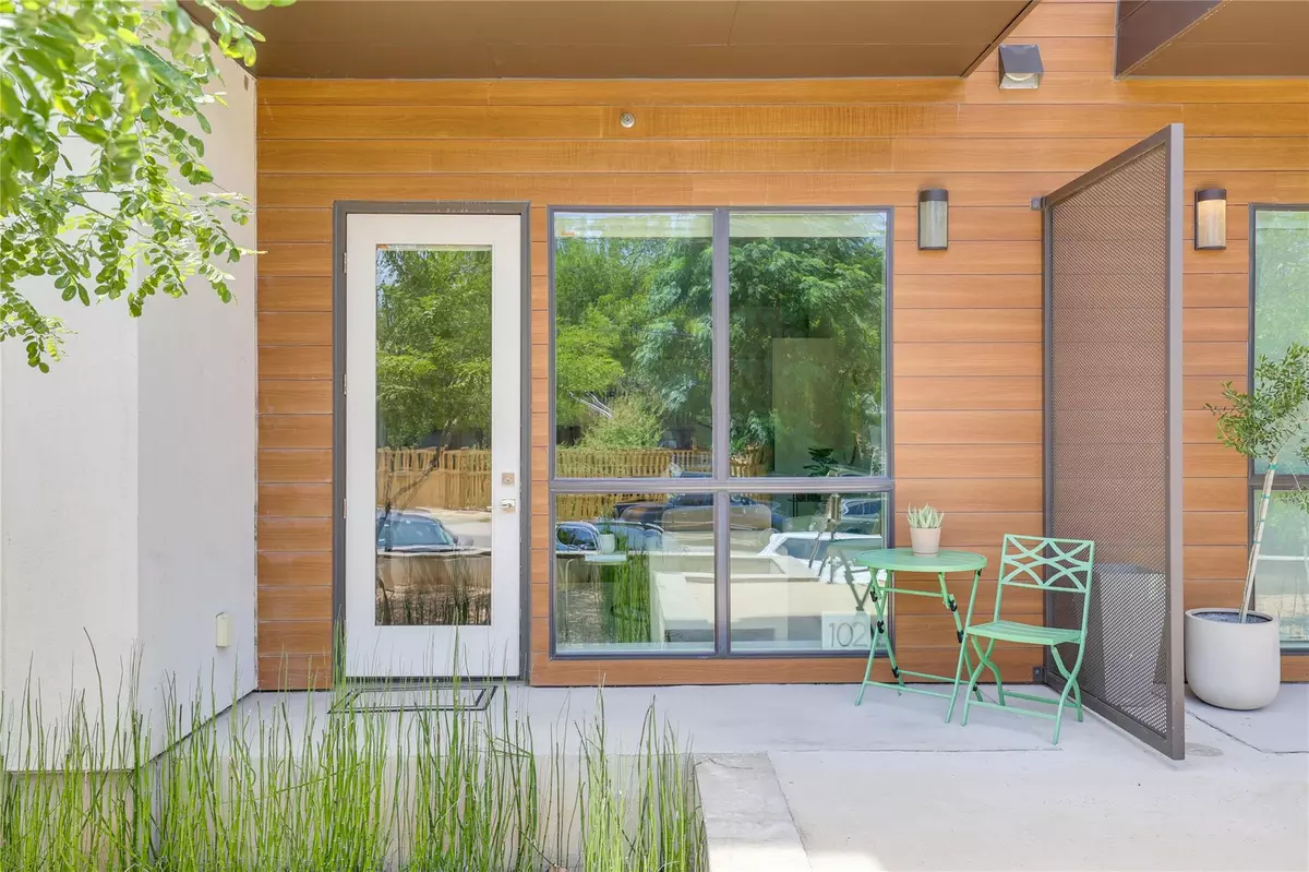Austin, TX 78704,207 W Johanna ST #102
