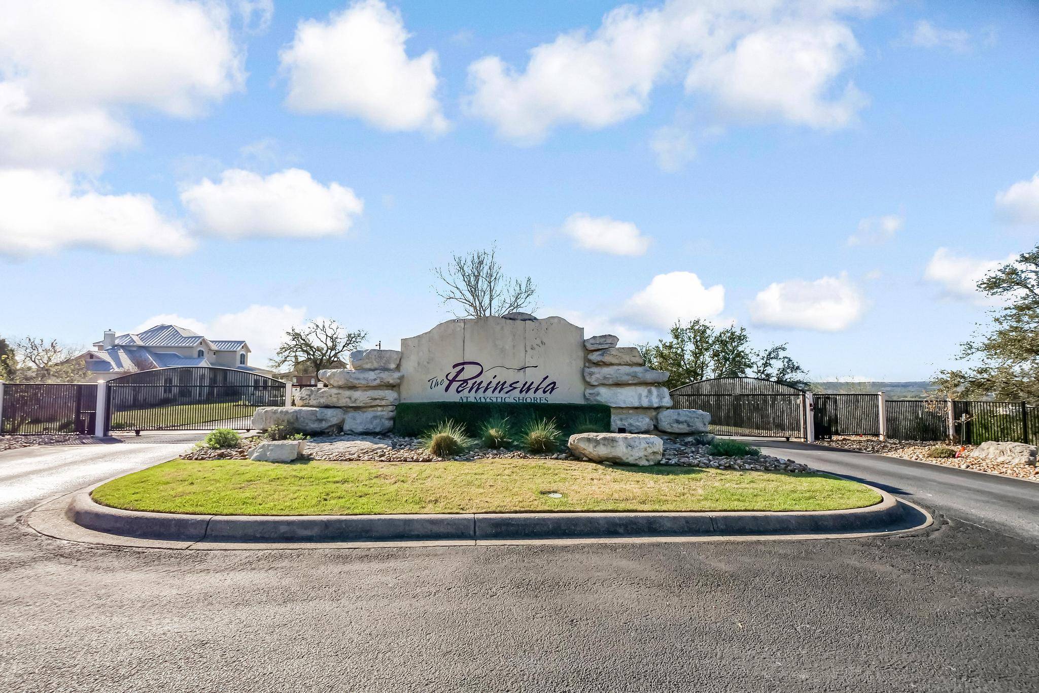 1281 Mystic PKWY, Spring Branch, TX 78070
