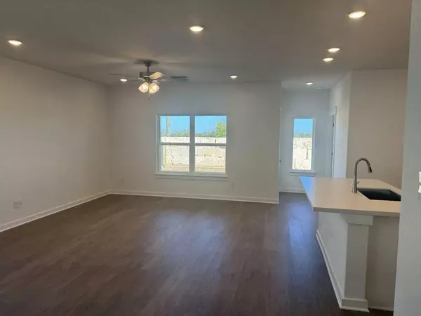 Jarrell, TX 76537,408 Quail Convey DR