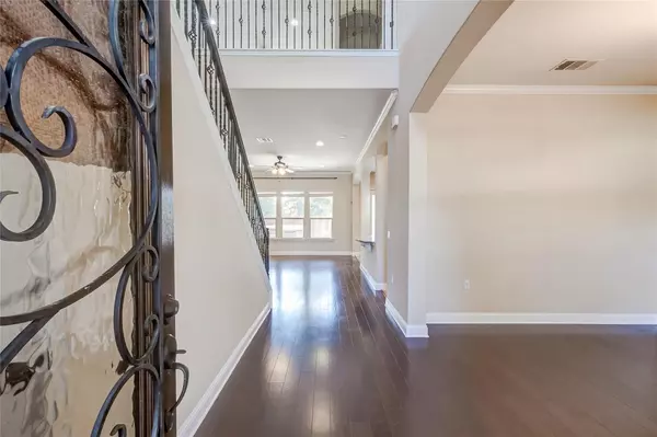 Austin, TX 78717,16009 Jeffs LN