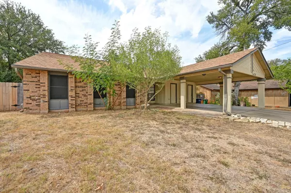 2409 Berkett DR #A, Austin, TX 78745