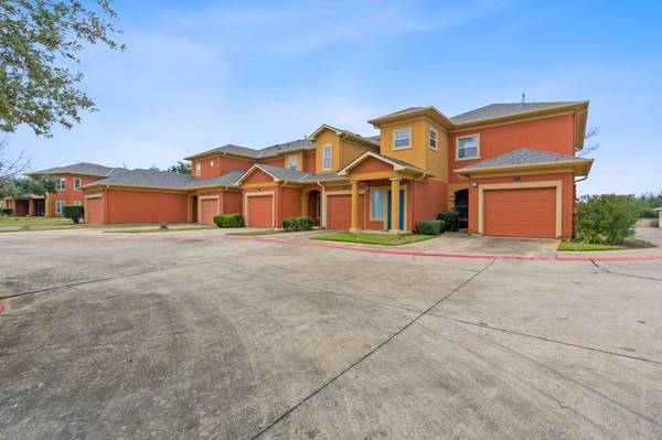 2900 S Lakeline BLVD #322, Cedar Park, TX 78613