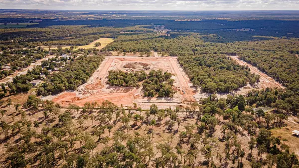 Elgin, TX 78621,163 Las Alturas DR