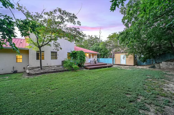 Austin, TX 78733,2405 Bahama RD