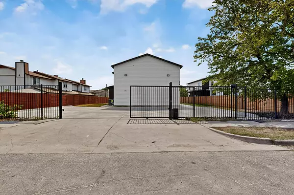 Austin, TX 78724,6909 Wentworth DR #C