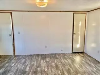 Elgin, TX 78621,360 County Road 462