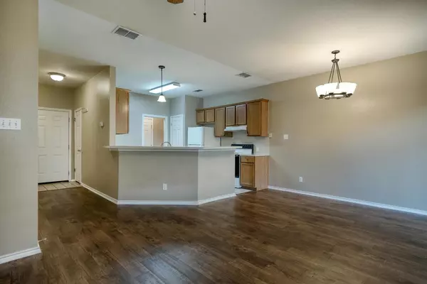 Austin, TX 78745,8102 Willet TRL #B