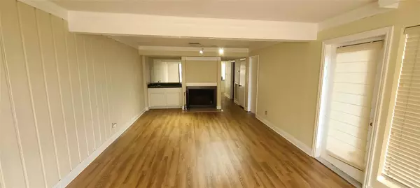 Lakeway, TX 78738,183 World Of Tennis SQ
