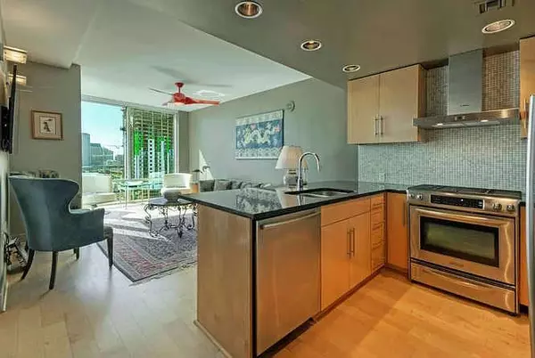 Austin, TX 78703,300 Bowie ST #0