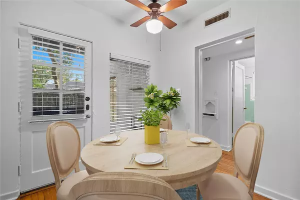 Austin, TX 78722,1302 Kirkwood RD