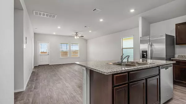 Jarrell, TX 76537,178 Rearden BLVD