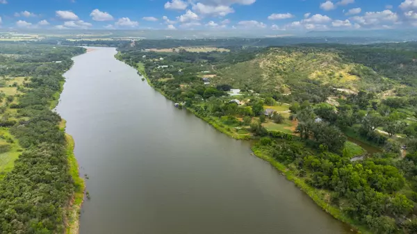 Marble Falls, TX 78654,1559 County Road 343