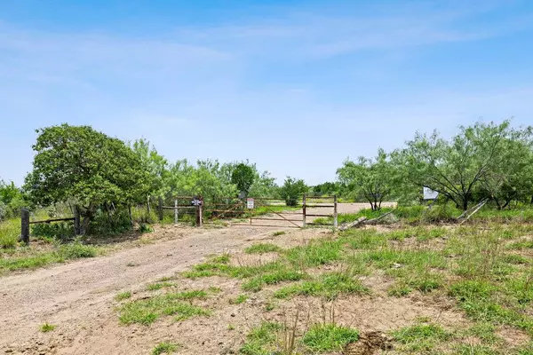 Zapata, TX 78076,000 Hwy 16