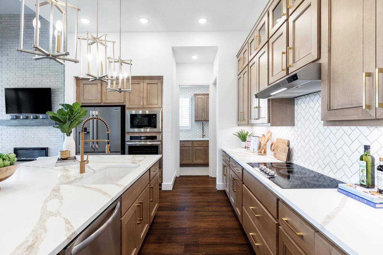 Liberty Hill, TX 78642,325 Luttrell LN