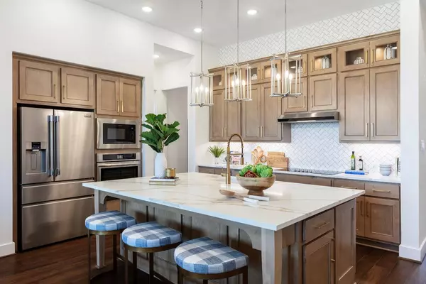 Liberty Hill, TX 78642,325 Luttrell LN