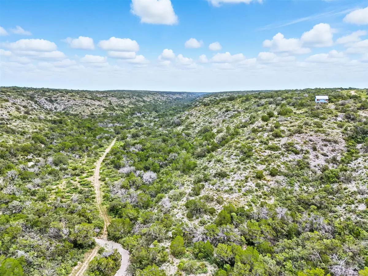 Rocksprings, TX 78880,1922 SD 65071