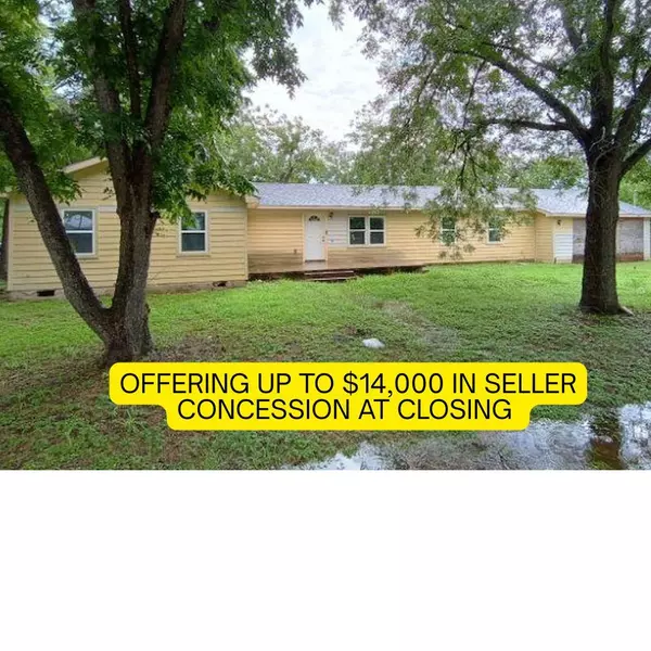 112 W Ila ST, Elgin, TX 78621