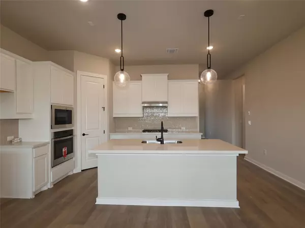 Leander, TX 78641,2028 Lolo LN