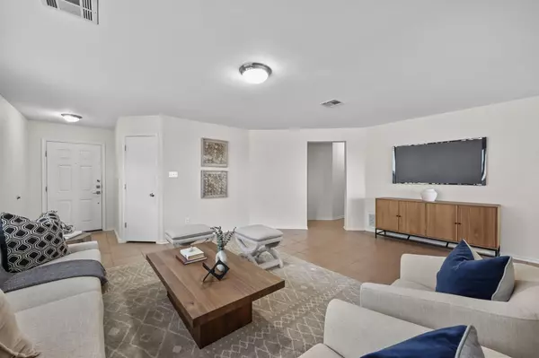 Buda, TX 78610,320 Brandons WAY