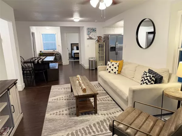 Johnson City, TX 78636,102 Ranchview DR