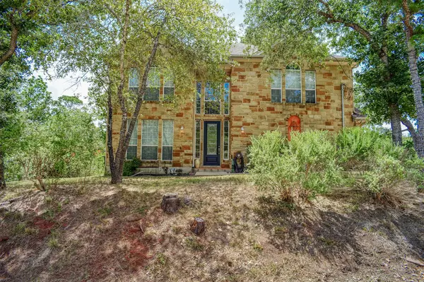 382 Akaloa DR, Bastrop, TX 78602
