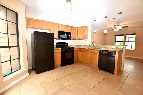 Austin, TX 78753,11404 Walnut Ridge DR #14