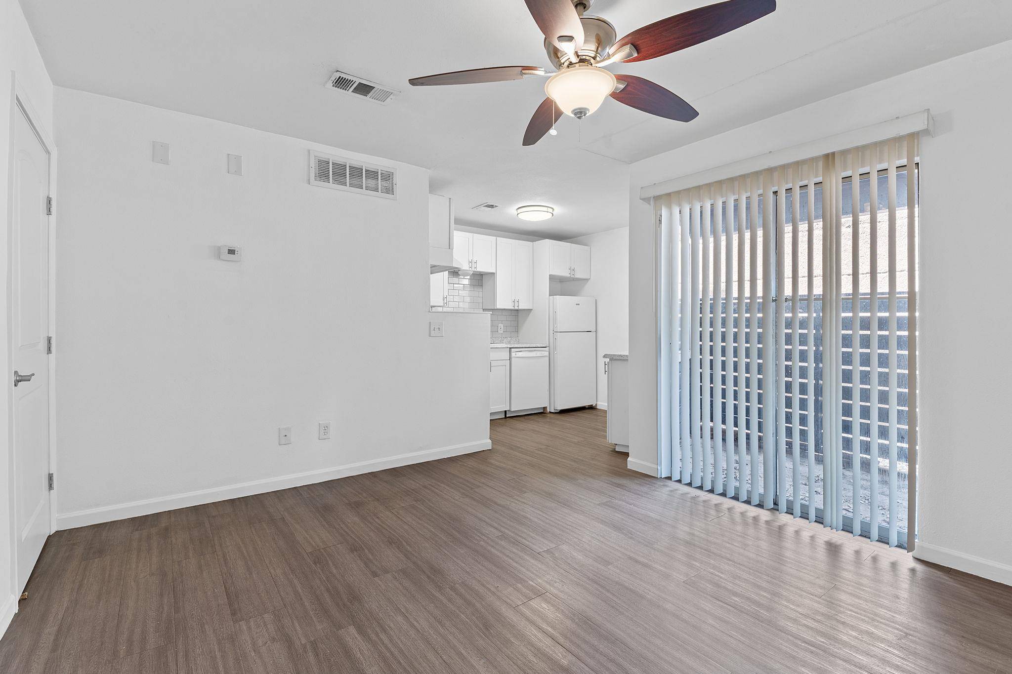 1840 Burton DR #133, Austin, TX 78741