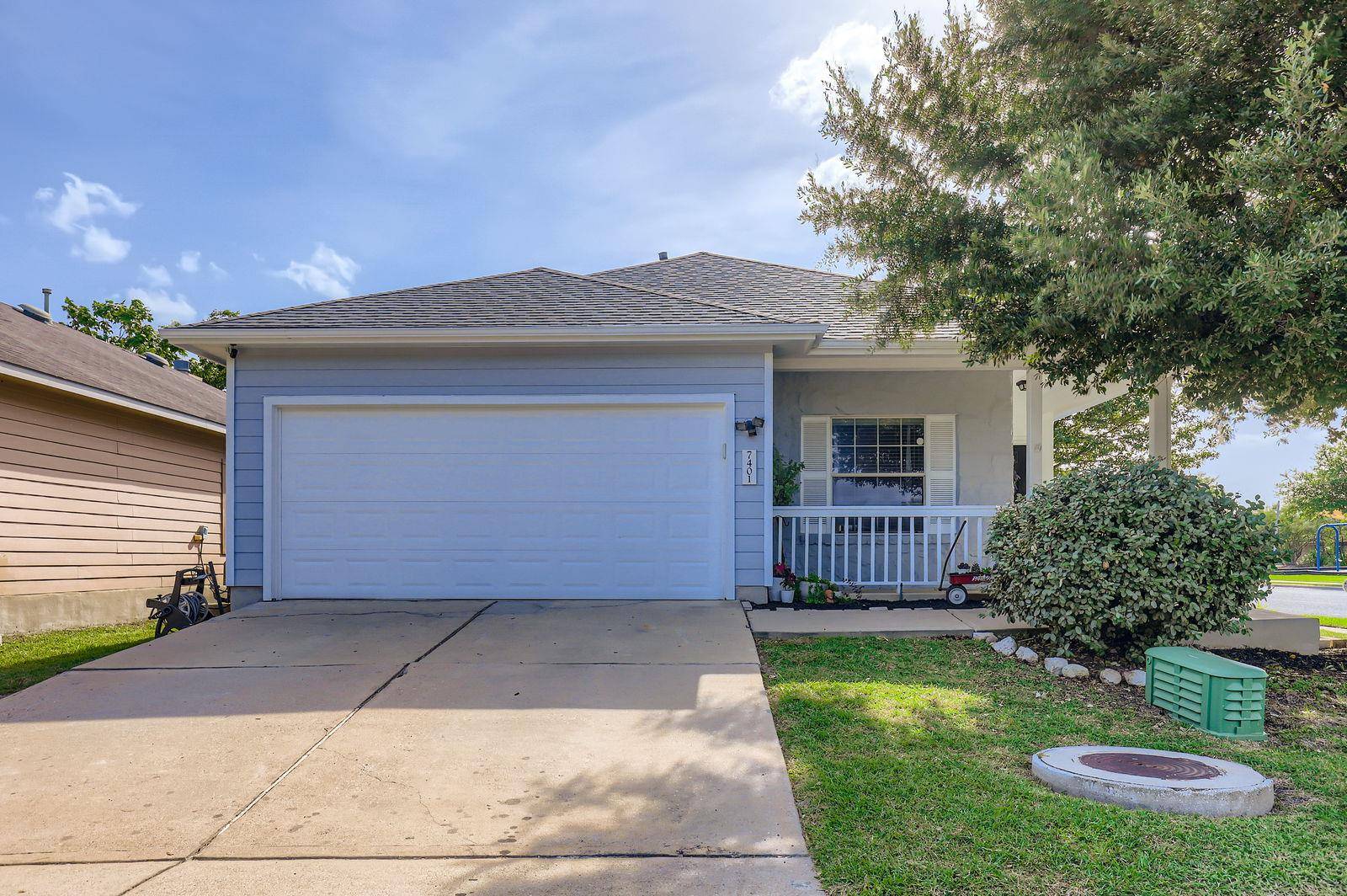 Austin, TX 78744,7401 Montezuma ST
