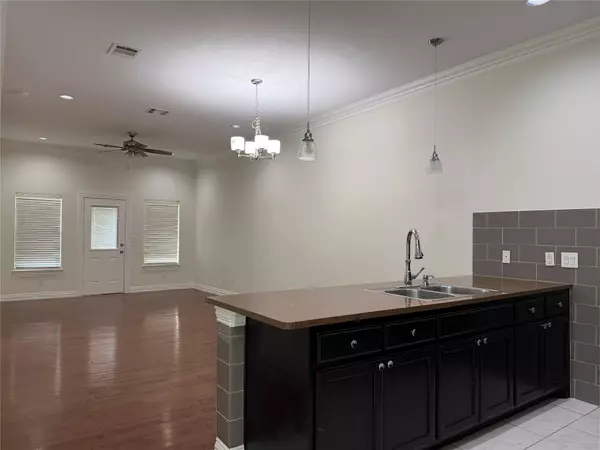 Del Valle, TX 78617,398 Mesa DR #A