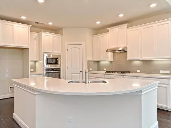 Austin, TX 78738,15716 Cinca Terra DR