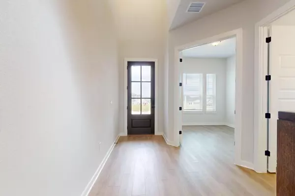 Austin, TX 78747,4505 Bridal Veil DR