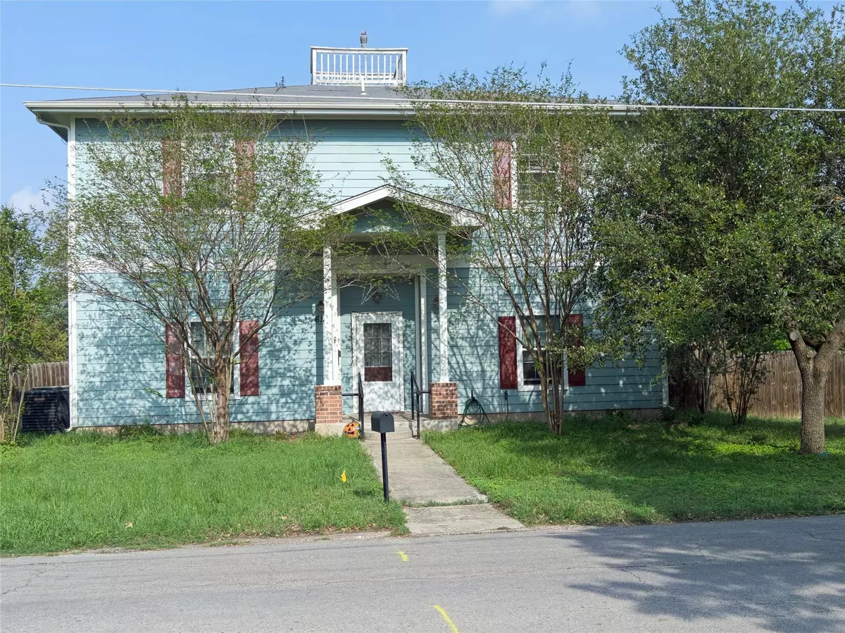 Lockhart, TX 78644,618 Pecos ST