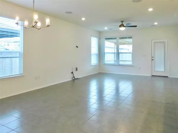 Lockhart, TX 78644,246 Teller DR