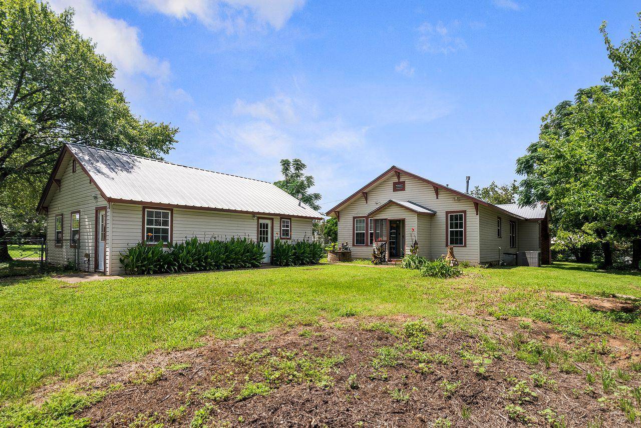 Mcdade, TX 78650,186 El Paso ST