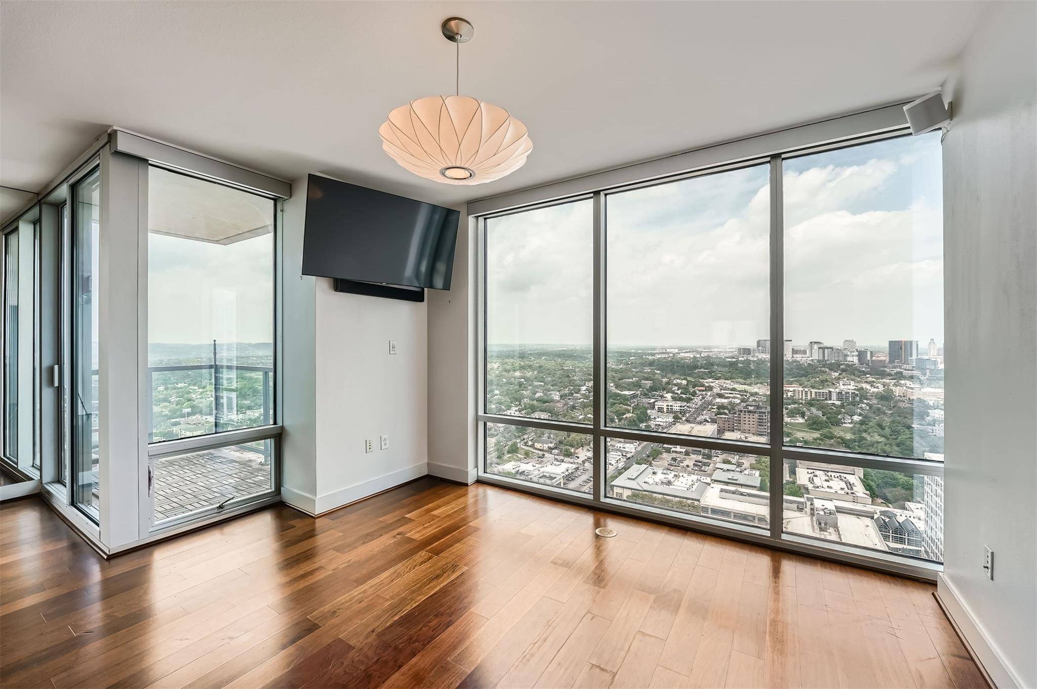 Austin, TX 78703,300 Bowie ST #3805