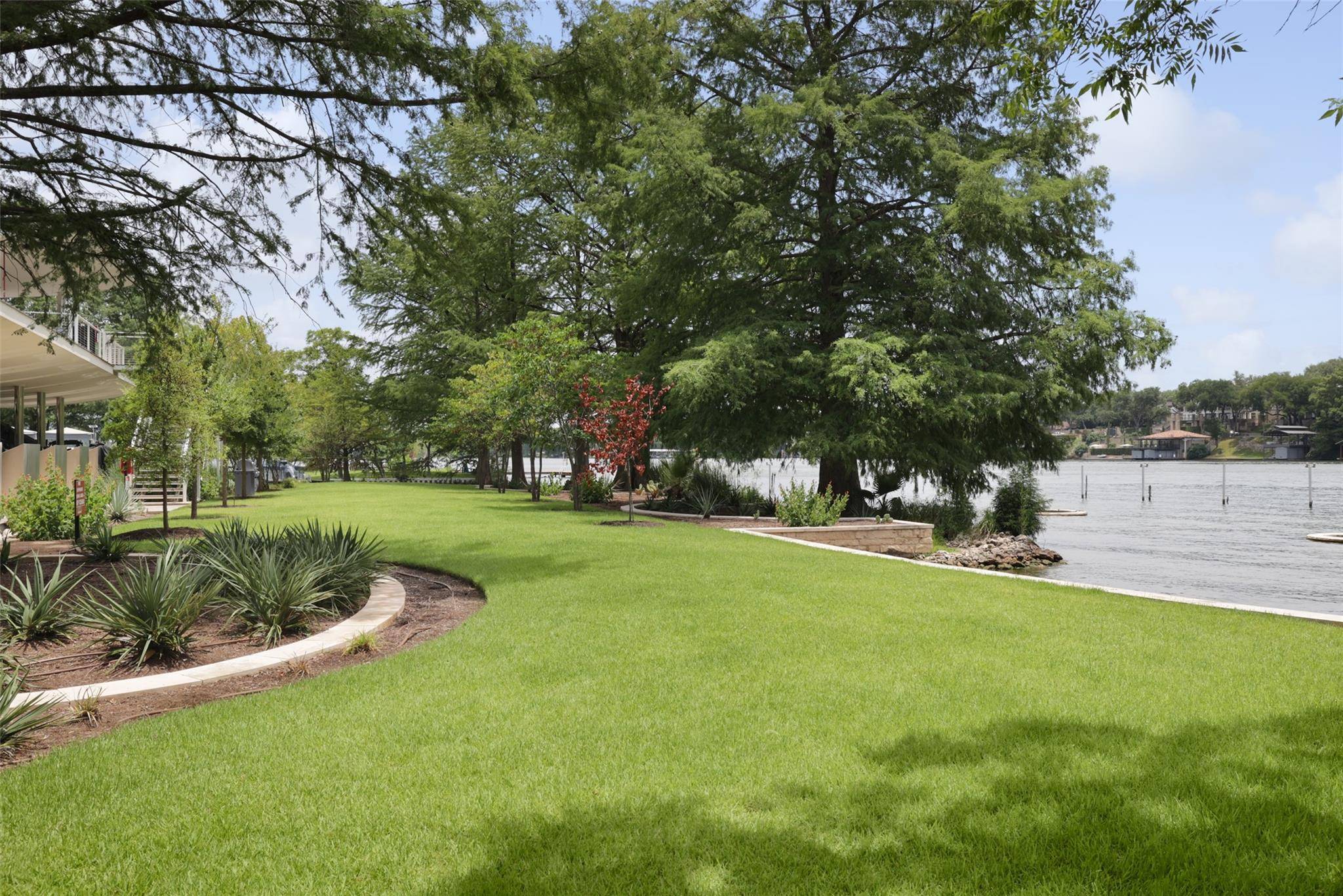 Austin, TX 78746,2503 Westlake DR
