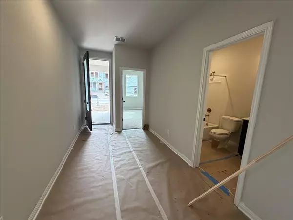 Dripping Springs, TX 78620,193 Crater Lake DR