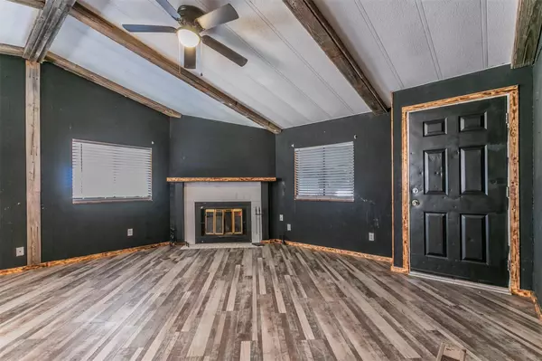 Cameron, TX 76520,6384 E FM 485