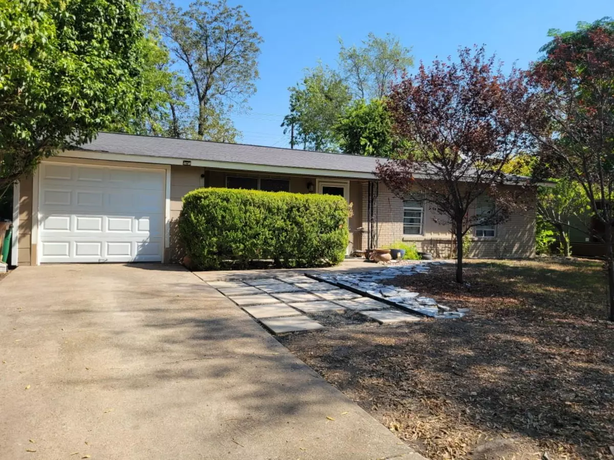 Austin, TX 78757,1524 Weyford DR