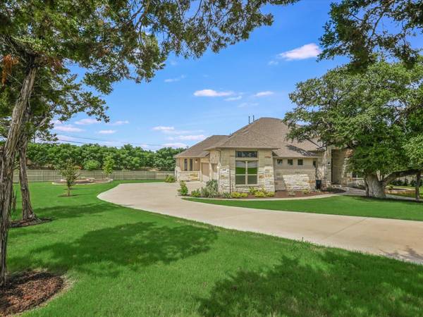 112 Summit Park CV, Liberty Hill, TX 78642