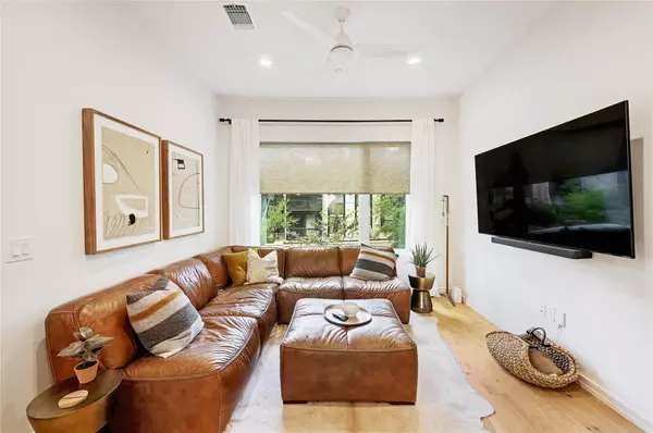 Austin, TX 78704,410 W Alpine RD #7