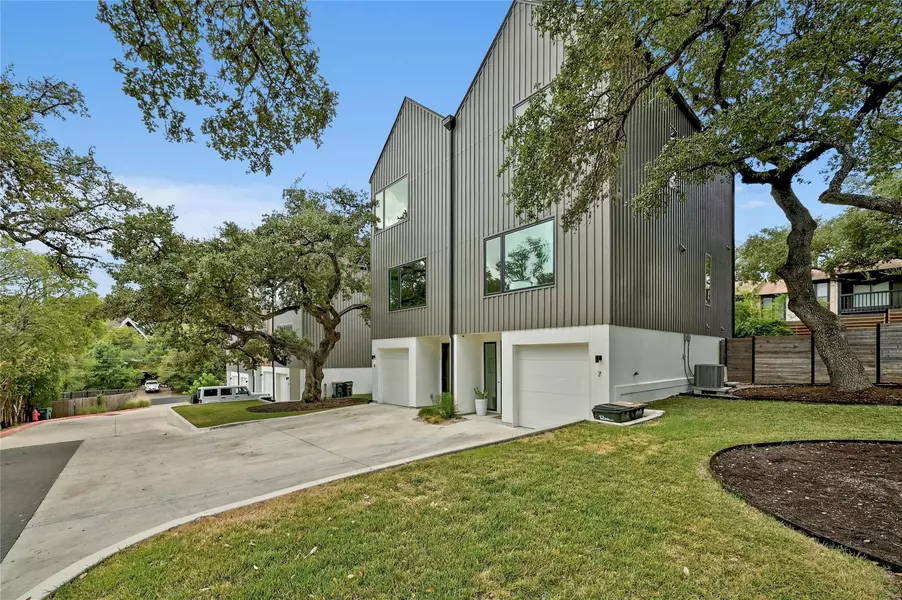 410 W Alpine RD #7, Austin, TX 78704