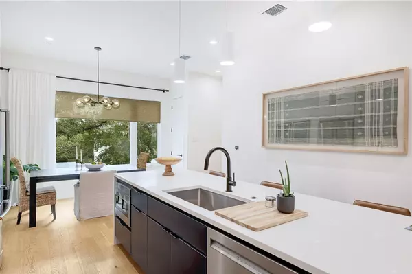 Austin, TX 78704,410 W Alpine RD #7