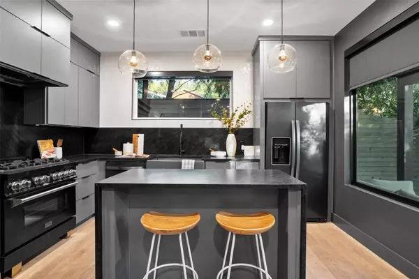 Austin, TX 78704,2209 Rae Dell Ave